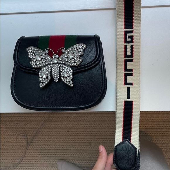 Gucci totem shoulder bag. In immaculate condition. Comes with dustbag. 100%auth. - Picture 3 of 5